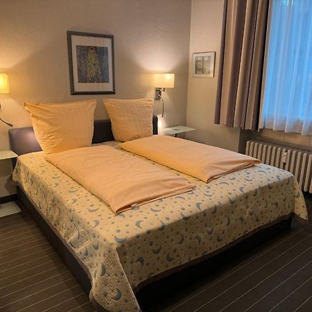 Hotel Am Ehrenhof Дюссельдорф Экстерьер фото